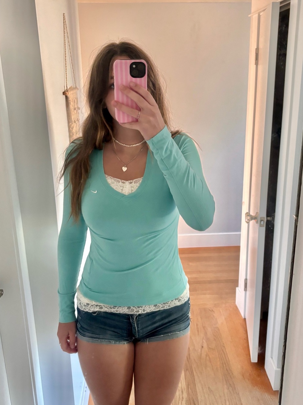 Early 2000’s Y2K Nike Women's Teal/Blue Long-Sleeve V-Neck Top